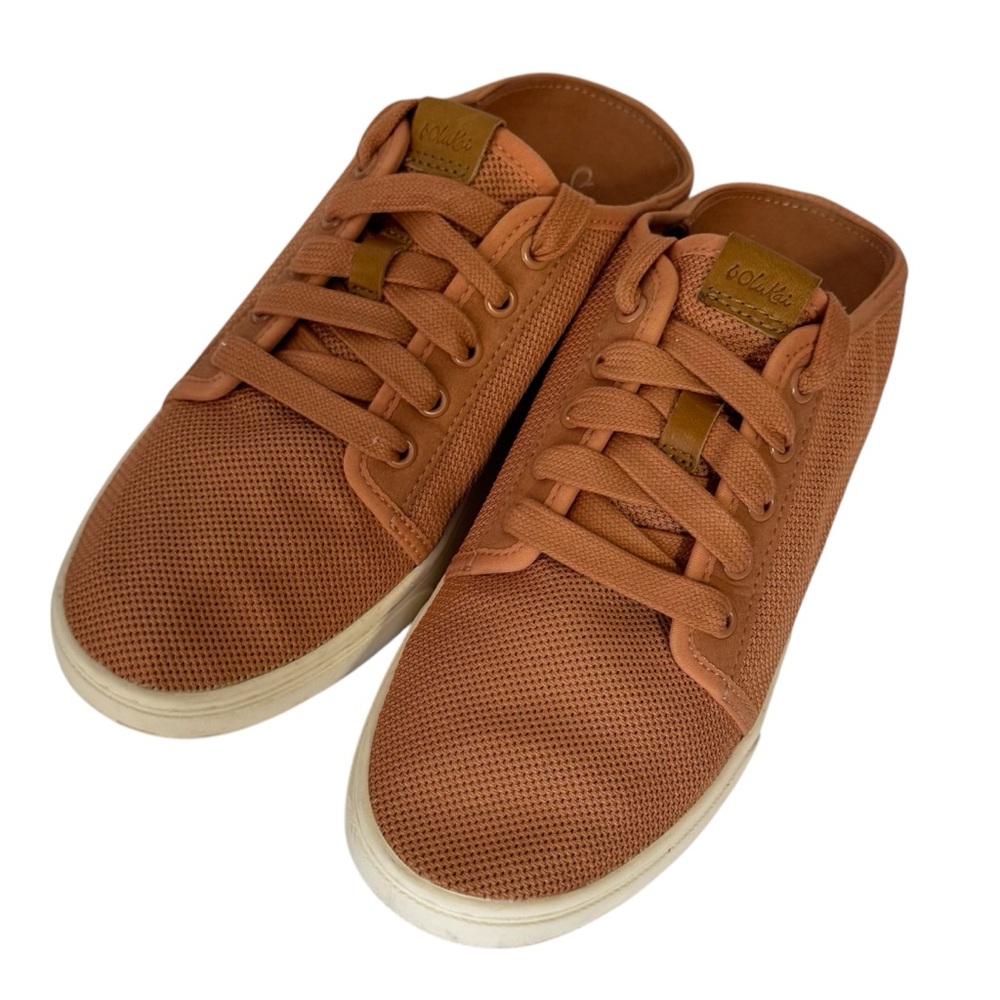 Casual women’s walking shoes by OluKai